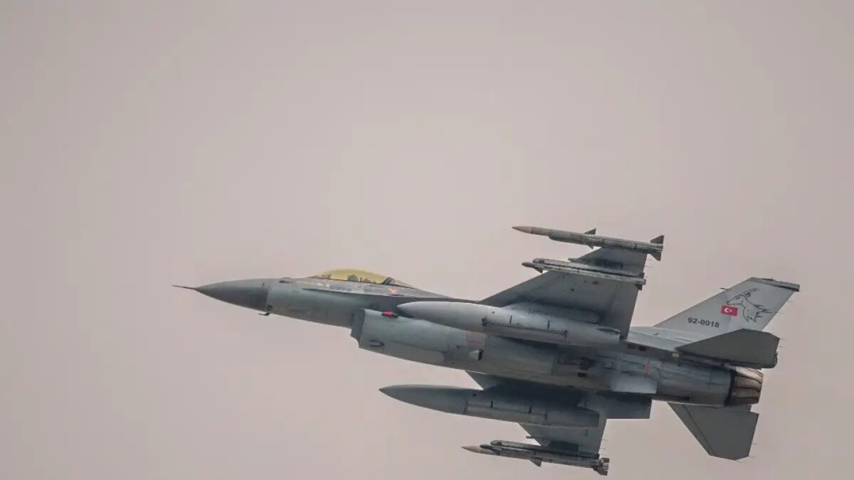 Τουρκικό F-16