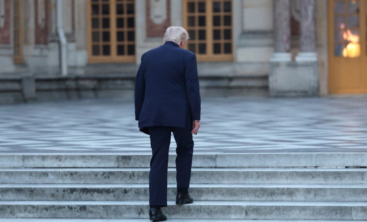 Ντόναλντ Τραμπ στις Βερσαλλίες