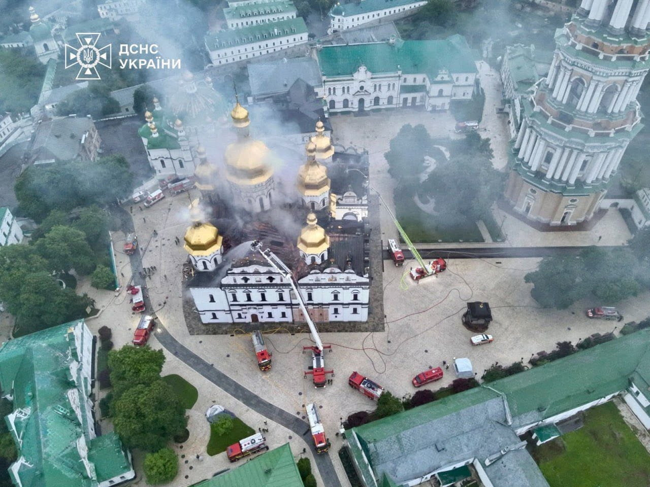 A drone view shows firefighters as they work to extinguish a fire at the Dormition Cathedral of the Kyiv Pechersk Lavra, which was hit during Russian missile and drone strikes, amid Russia's attack on Ukraine, in Kyiv, Ukraine June 15, 2026. Press service of the State Emergency Service of Ukraine/Handout via REUTERS THIS IMAGE HAS BEEN SUPPLIED BY A THIRD PARTY. MANDATORY CREDIT. WATERMARK FROM SOURCE. BEST QUALITY AVAILABLE.