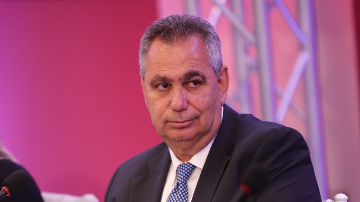 Βασίλης Χιώτης