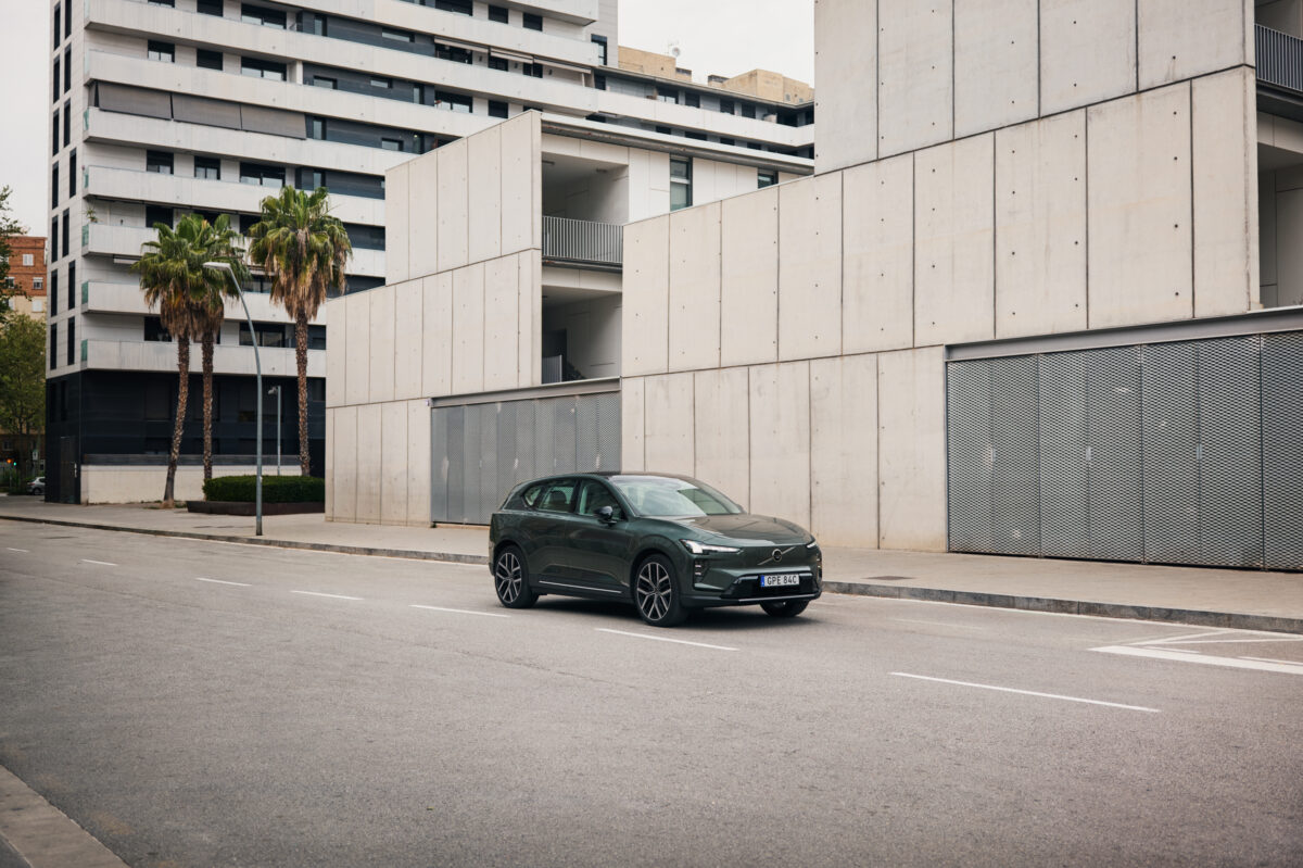 volvo-ex60-