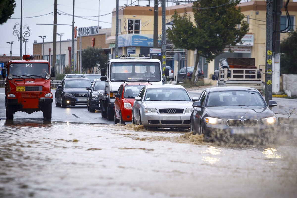 Καιρός: Συνεχίζεται η αστάθεια με βροχές στα ηπειρ