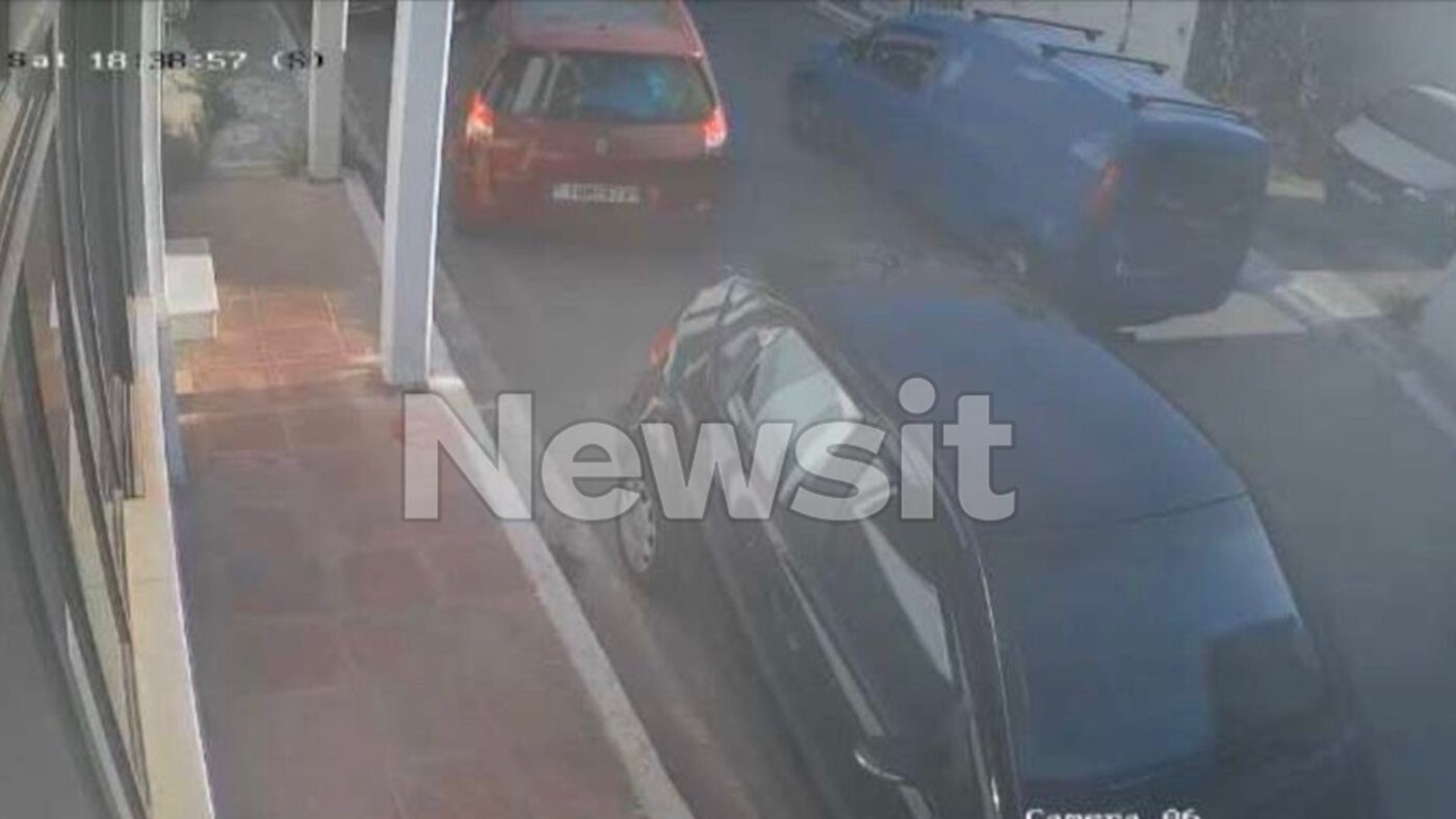 Το βαν με το οποίο μεταφέρθηκε η σορός της 45χρονης