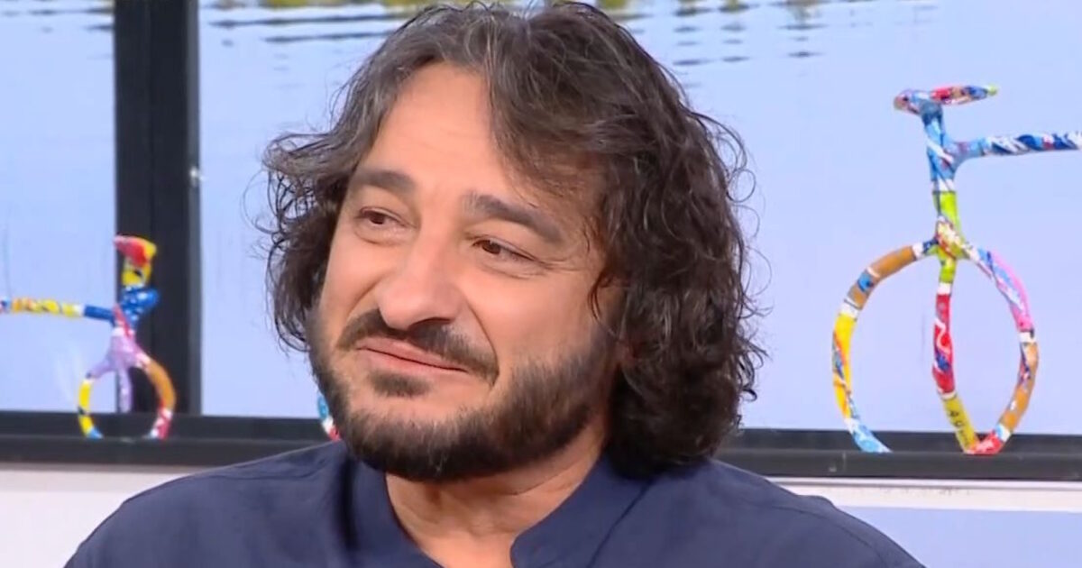 Βασίλης Χαραλαμπόπουλος: Ζούμε σε μία περίεργη εποχή, σαν να έχει χαθεί η ελπίδα, σαν να είναι όλα fast food