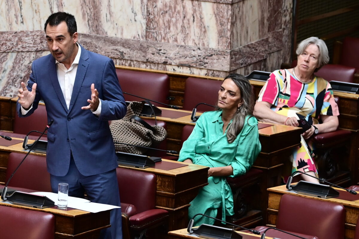 Χαρίτσης, Πέρκα και Λινού