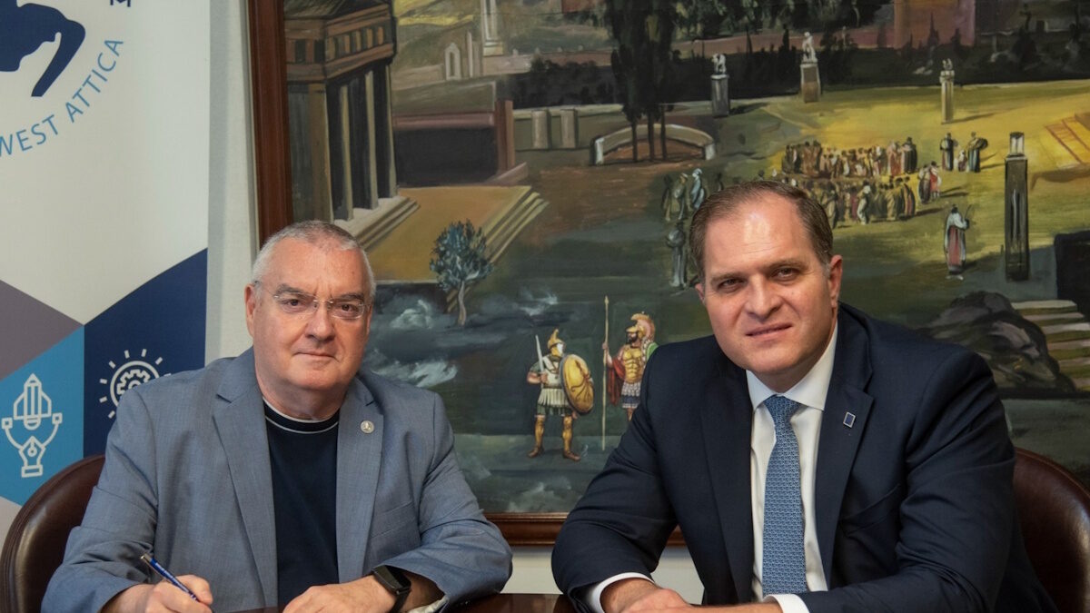 Ο Πρύτανης του ΠΑΔΑ, Καθηγητής Παναγιώτης Καλδής και ο Διοικητής της ΑΑΔΕ Γιώργος Πιτσιλής