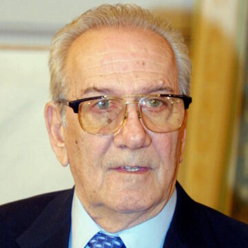 Αλέκος Αλεξανδράκης