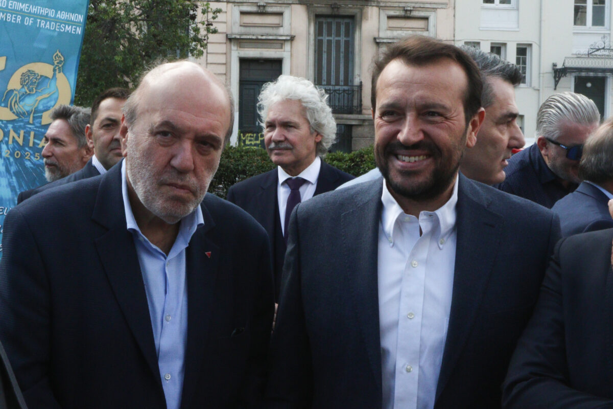 «Τύμπανα πολέμου» στον ΣΥΡΙΖΑ για την Κεντρική Επιτροπή: Μετά τον Παππά, και ο Αλεξιάδης ζητά καθαρές λίστες από τον Φάμελλο