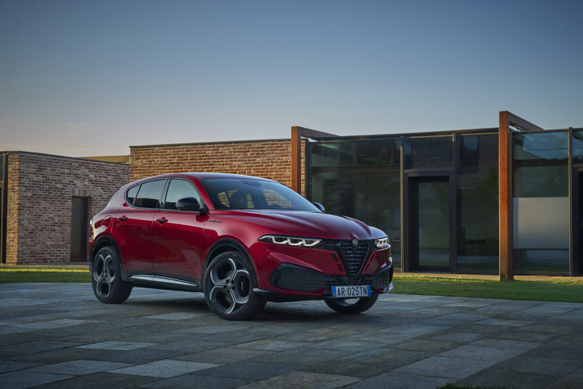 Με περισσότερο στυλ και τιμή από 36.190 ευρώ η Alfa Romeo Tonale 