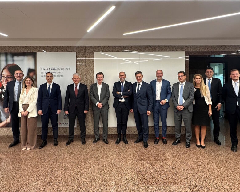 UniCredit και Alpha Bank ενισχύουν τη συνεργασία τους σε περιφερειακές αγορές