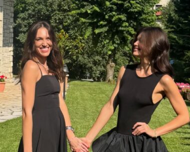 Η Κλέλια Ανδριολάτου με την αδερφή της Ναστάζια