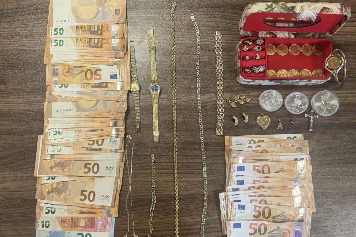 Χίος: Συνελήφθη 46χρονος που εξαπάτησε ηλικιωμένη μέσω τηλεφώνου - Αρπαξε μετρητά και κοσμήματα αξίας 20.000 ευρώ