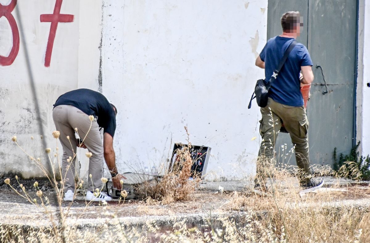Αστυνομικοί στο σημείο του αιματηρού περιστατικού