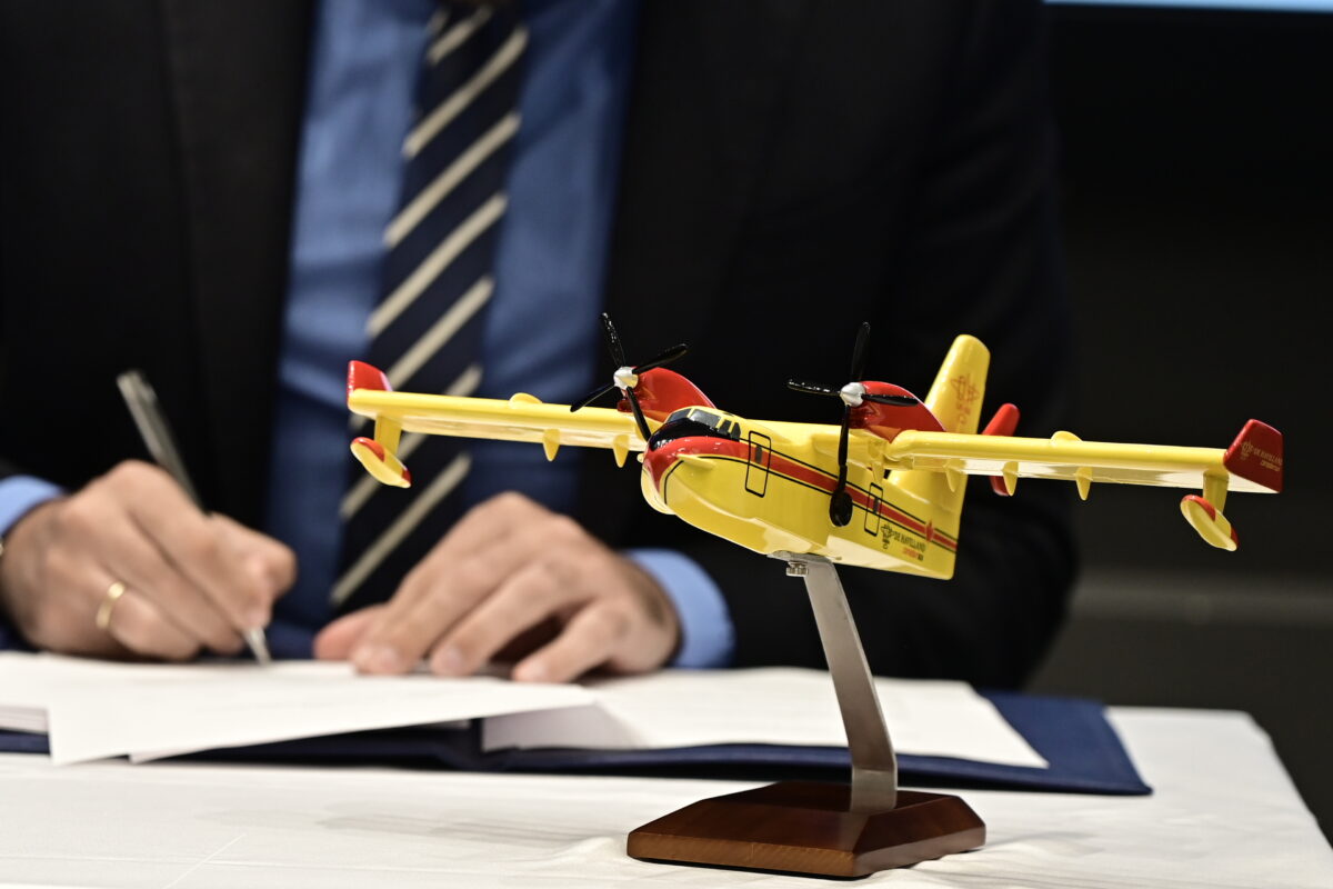 Canadair