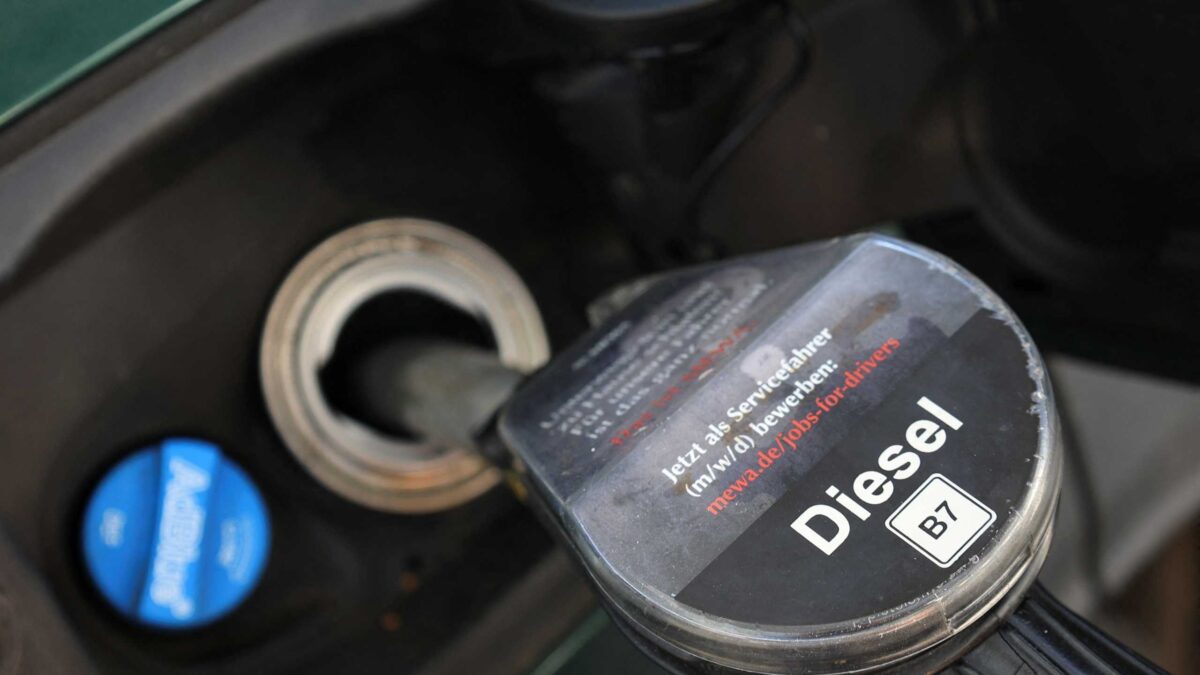 Αντλία diesel σε πρατήριο καυσίμων