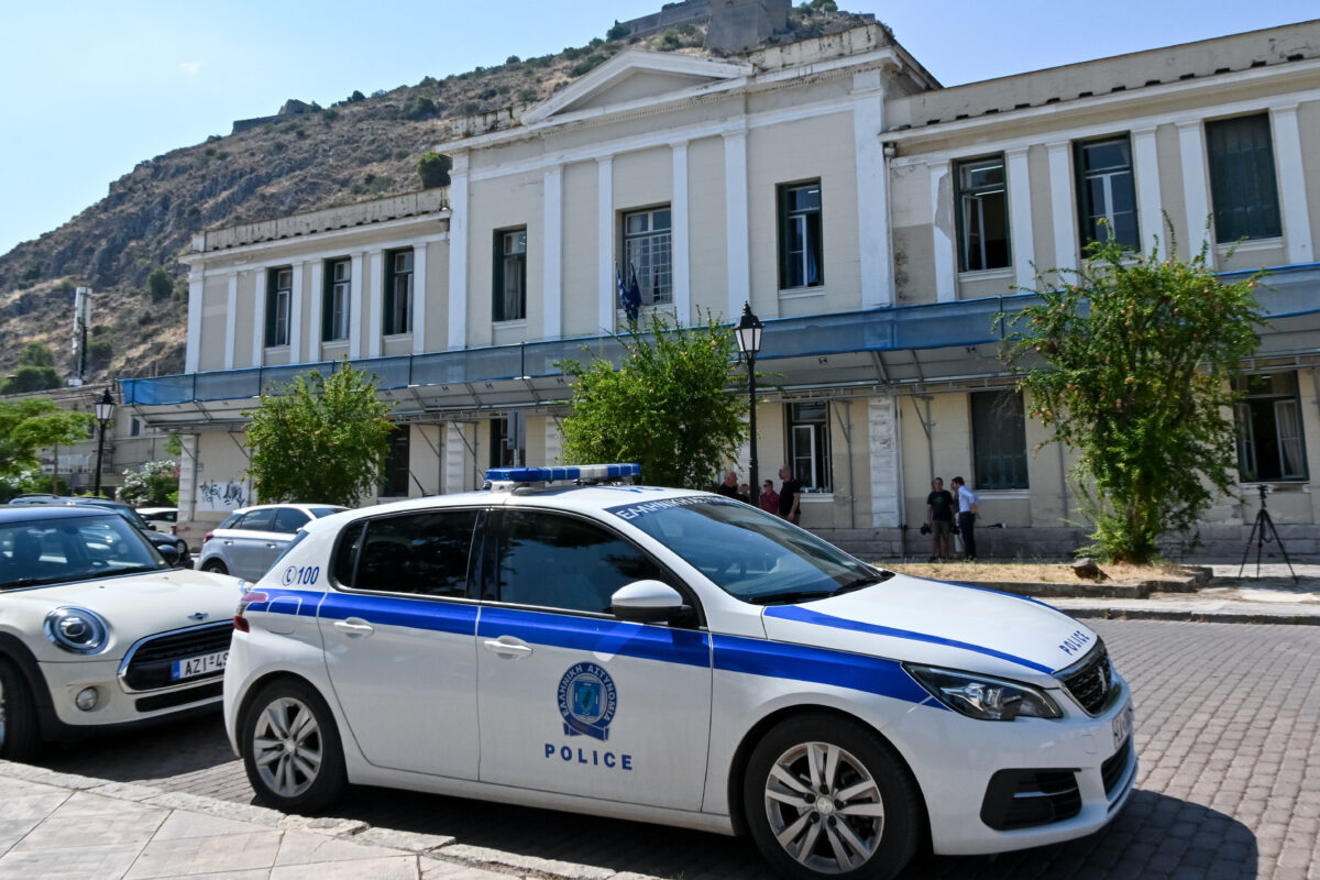 Αργος: Νέα προθεσμία να απολογηθούν αύριο πήραν οι δύο αστυνομικοί για τον τραυματισμό του 20χρονου