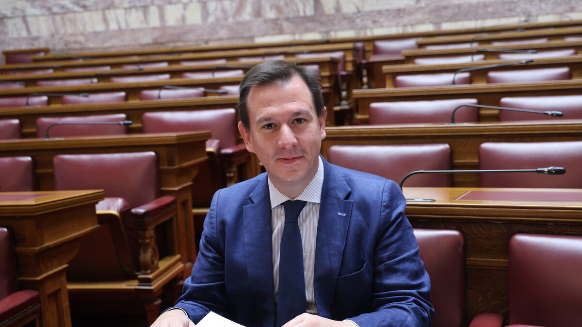 Η επιτροπή αναθεώρησης του Συντάγματος συνεδριάζει με θέμα ημερήσιας διάταξης. Α. Συζήτηση επί των άρθρων 102 και 103 του Συντάγματος Β. Ψηφοφορία επί των προτεινόμενων προς αναθεώρηση άρθρων του Συντάγματος. Τετάρτη 15 Ιουλίου 2026 (ΓΙΑΝΝΗΣ ΠΑΝΑΓΟΠΟΥΛΟΣ / EUROKINISSI)