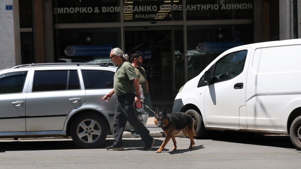 Τηλεφώνημα για βόμβα στο ΕΒΕΑ