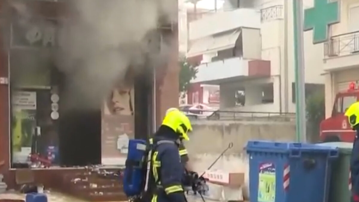 Φωτιά σε φαρμακείο στον Εύοσμο