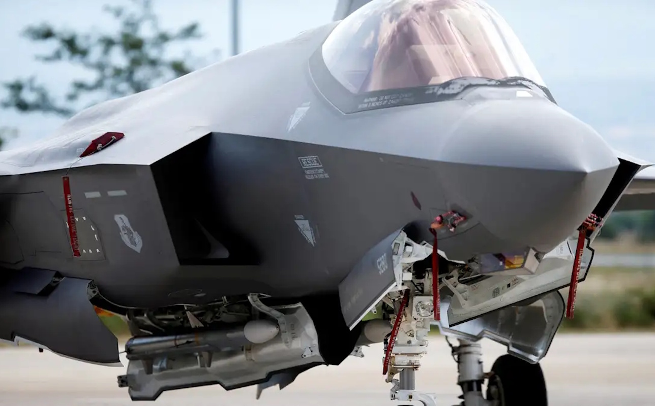 ΗΠΑ: Συντριβή μαχητικού F-35 κοντά σε στρατιωτική βάση στην Καλιφόρνια