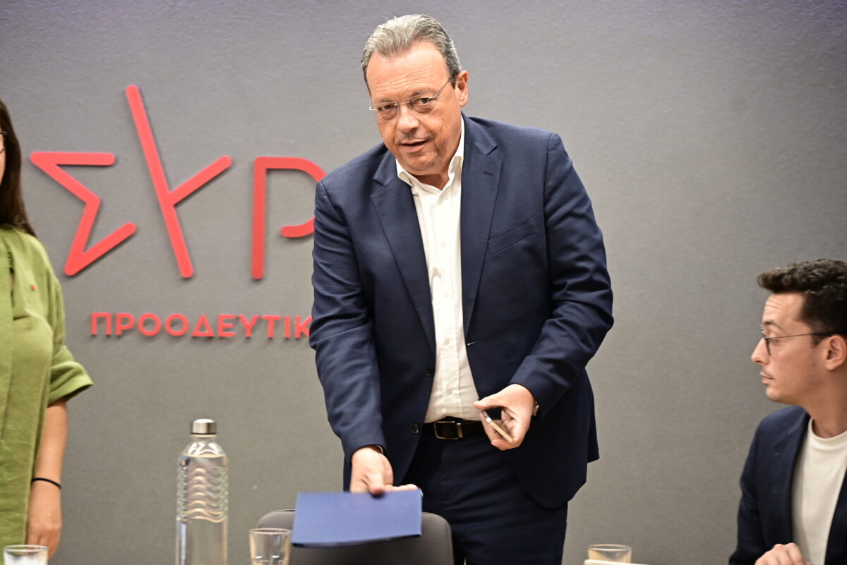 ΣΥΡΙΖΑ: Η Κουμουνδούρου δίνει την «καθαρή λίστα» των οργάνων την Παρασκευή, αλλά η Κεντρική Επιτροπή μυρίζει μπαρούτι