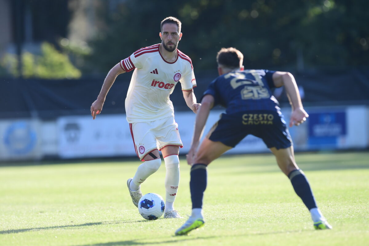 Ολυμπιακός - Ράκοβ 2-1: Φιλική νίκη με ανατροπή και φοβερό γκολ του Φορτούνη για τους Πειραιώτες στην Ολλανδία
