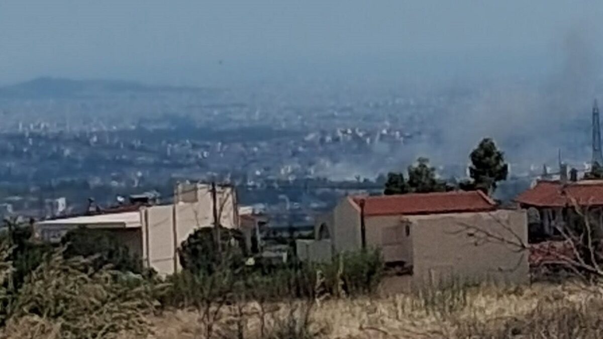 Φωτιά στις Αχαρνές