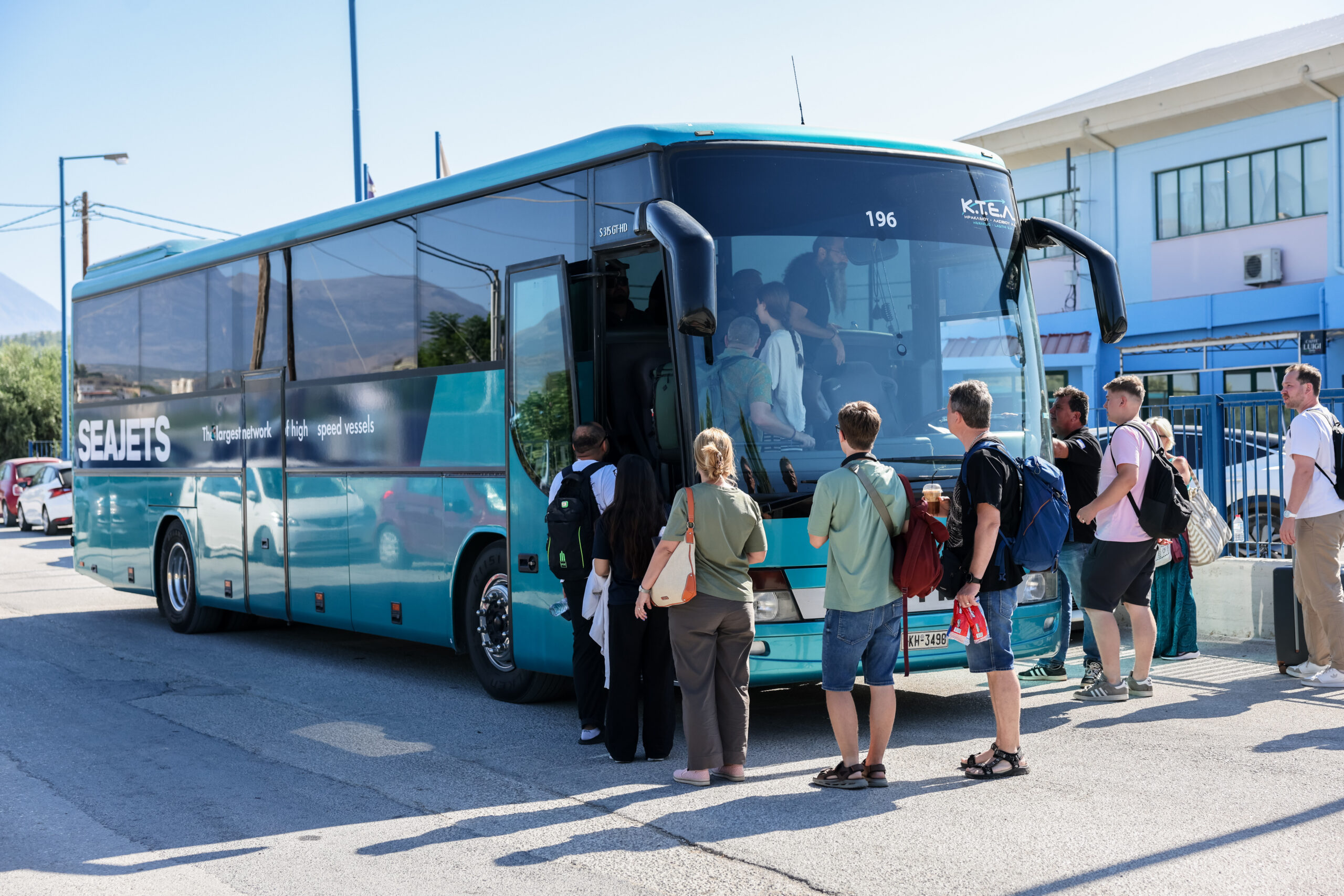 ΦΙΛΟΞΕΝΙΑ ΕΠΙΣΚΕΠΤΩΝ ΣΤΟ ΚΛΕΙΣΤΟ ΓΥΜΝΑΣΤΗΡΙΟ ΦΑΙΣΤΟΥ ΜΕΤΑ ΑΠΟ ΕΚΚΕΝΩΣΕΙΣ ΣΕ ΠΕΡΙΟΧΕΣ ΤΟΥ ΡΕΘΥΜΝΟΥ ΠΟΥ ΕΠΛΗΓΗΣΑΝ ΑΠΟ ΤΗΝ ΠΥΡΚΑΓΙΑ (ΣΥΝΕΡΓΑΤΗΣ / EUROKINISSI) Φιλοξενία επισκεπτών στο κλειστό γυμναστήριο Φαιστού μετά απο εκκενώσεις σε περιοχές που επλήγησαν απο την πυρκαγιά σε περιοσές του Ρεθύμνου. Πέμπτη 30 Ιουλίου 2026 (ΣΥΝΕΡΓΑΤΗΣ / EUROKINISSI)
