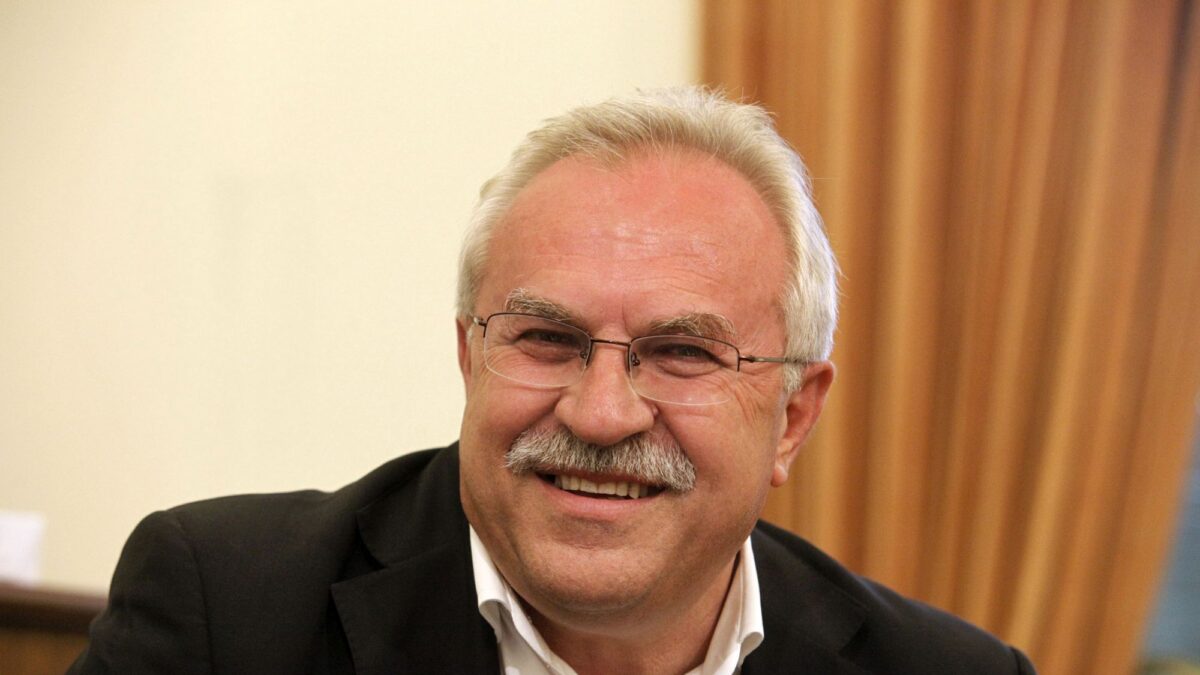 Δημήτρης Γάκης