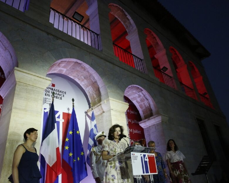 Η πρέσβης της Γαλλίας στην Ελλάδα, Laurence Auer, μιλάει κατά τη διάρκεια εκδήλωσης για την Εθνική Εορτή της Γαλλίας Ημέρα της Βαστίλης στο Βυζαντινό Μουσείο - ΦΩΤΟΤ ΑΠΕ-ΜΠΕ