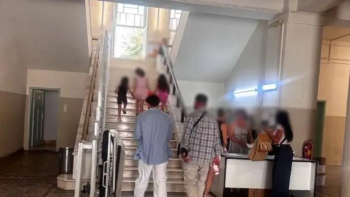 Ο 27χρονος στο δικαστήριο Ηρακλείου