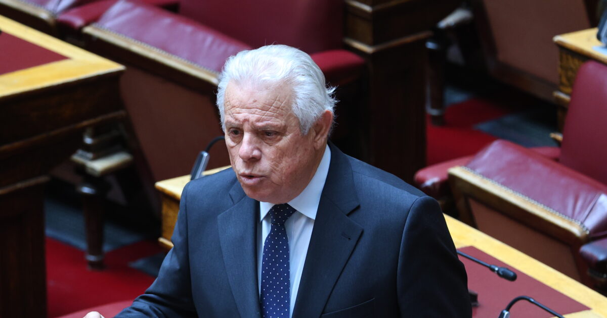 Νέο «χτύπημα» Βλάχου: Κατέθεσε ερώτηση στον πρωθυπουργό Κυριάκο Μητσοτάκη για την ανακύκλωση