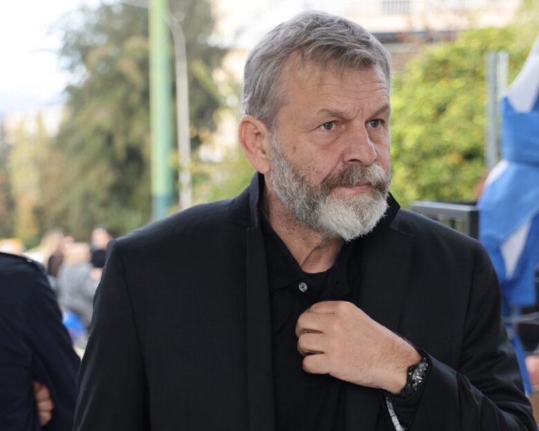 απόστολος Γκλέτσος