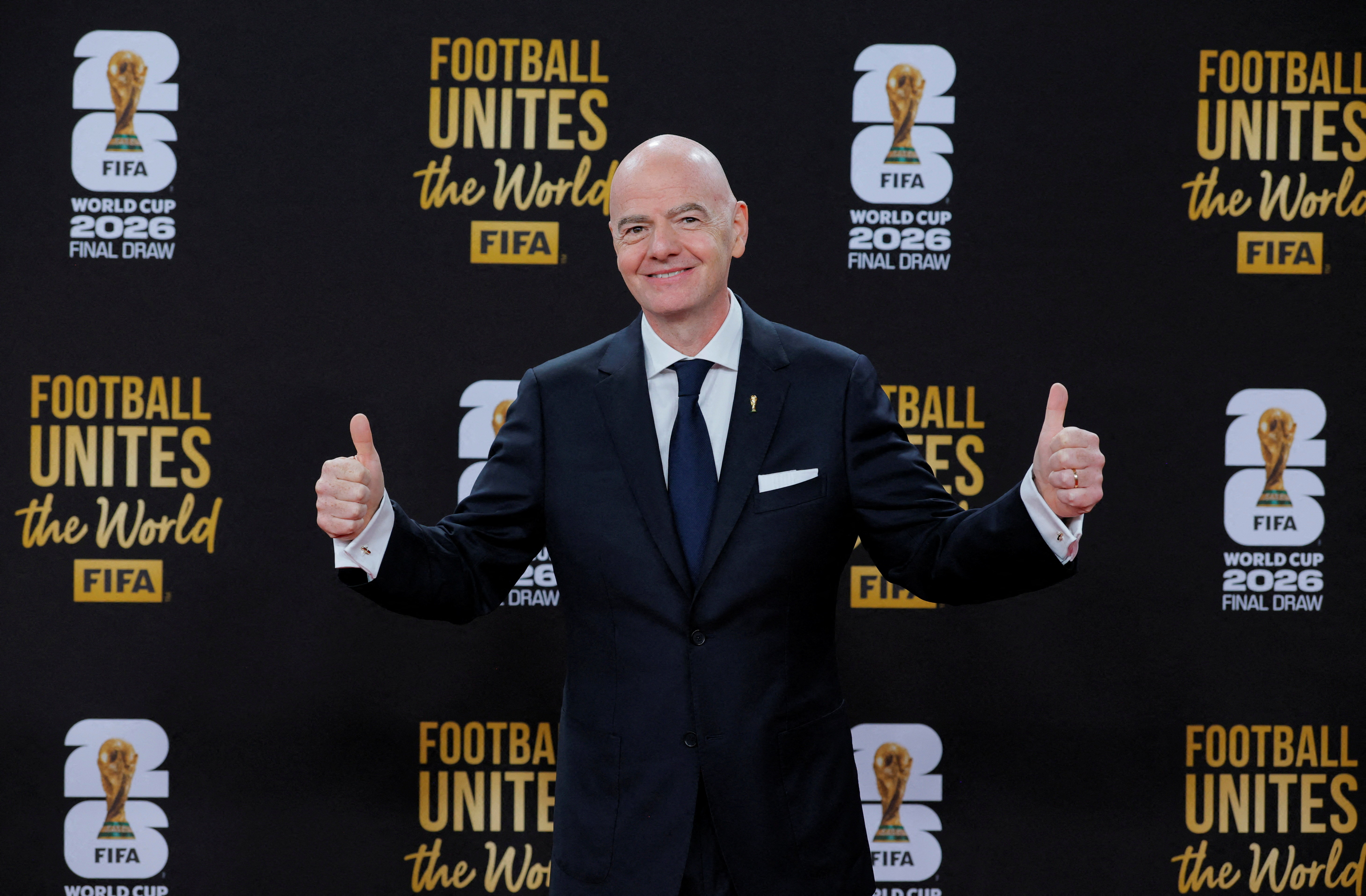 FIFA: «Το άθλημα που λατρεύει ο κόσμος δεν θα αλλάξει»
