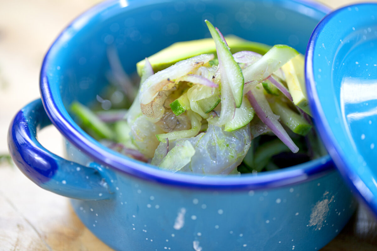 Συνταγή για γαρίδες ceviche με μάνγκο lime και τσίλι