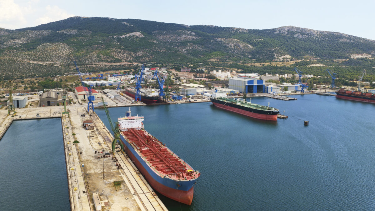 Ο εμπορικός στόλος επιβεβαιώνει τη δυναμική του με 1.871 πλοία χωρητικότητας 34.704.450 ΚΟΧ