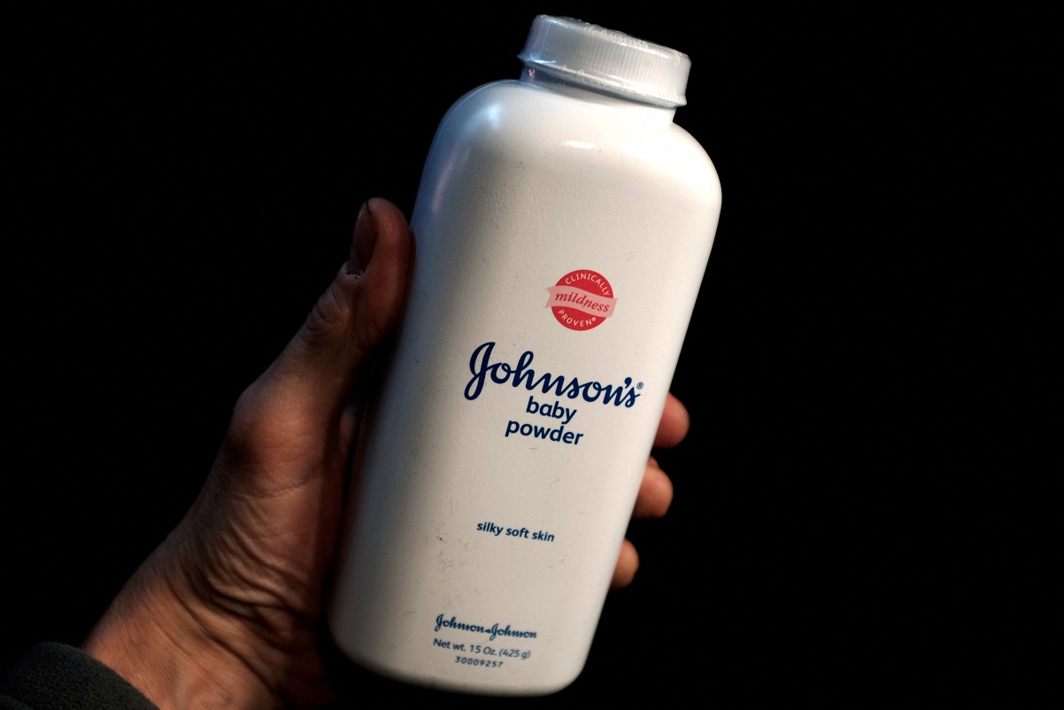 Η Johnson & Johnson προσφέρει 5,5 δισ.δολάρια για να «κλείσει» την υπόθεση με το βρεφικό ταλκ