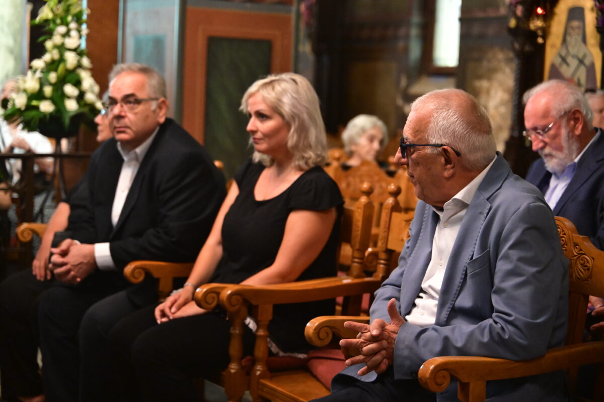 Εξόδιος Ακολουθία της Μαίρης Λίντα στον Ιερό Ναό του Αγίου Ανδρέα στο Γηροκομείο Αθηνών. Παρασκευή 24 Ιουλίου 2026 (ΤΑΤΙΑΝΑ ΜΠΟΛΑΡΗ