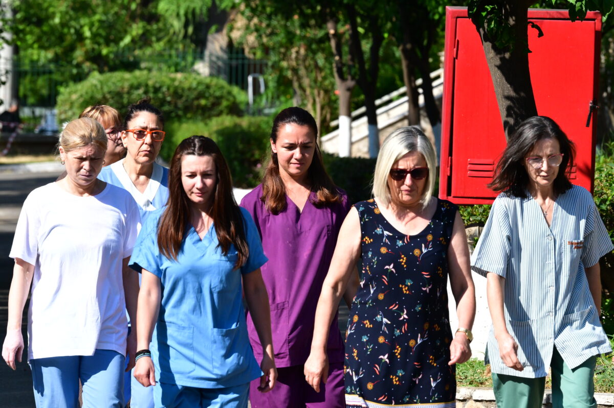 Εξόδιος Ακολουθία της Μαίρης Λίντα στον Ιερό Ναό του Αγίου Ανδρέα στο Γηροκομείο Αθηνών. Παρασκευή 24 Ιουλίου 2026 (ΤΑΤΙΑΝΑ ΜΠΟΛΑΡΗ