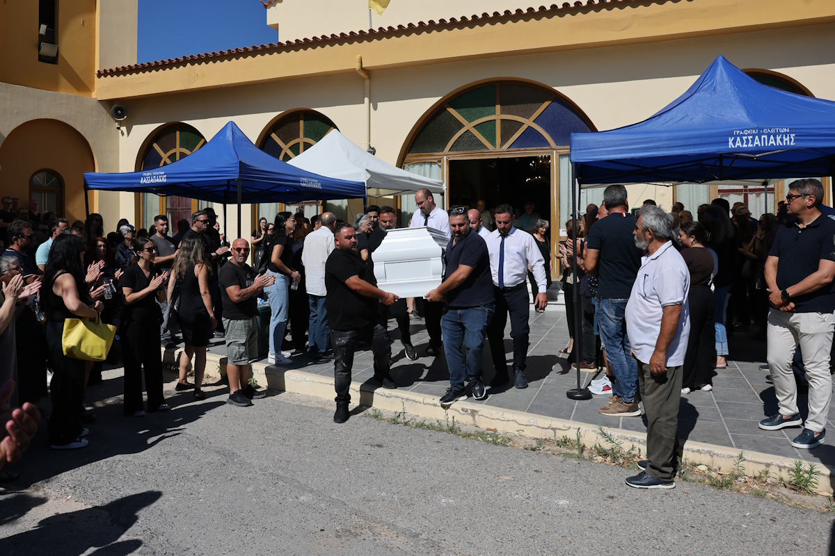 Κηδεία της δημοσιογράφου Μαρίας Αντωνογιννάκη
