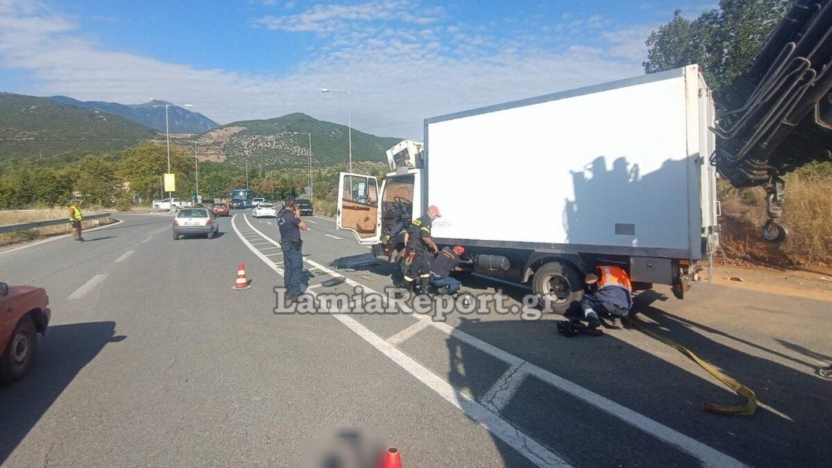 Τροχαίο με εργαζόμενο σε οδικά έργα στη Λαμία