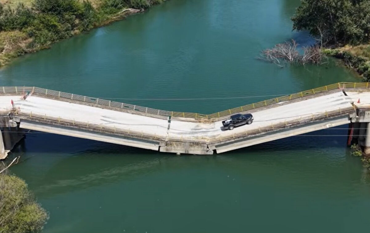 Καρέ από το βίντεο στη γέφυρα του Παλαιόπυργου,