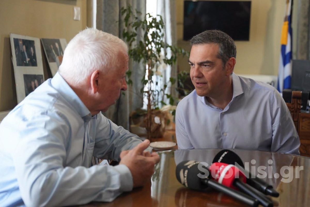 Ο Αλέξης Τσίπρας στη Λέσβο: Ο διάλογος του με τον Περιφερειάρχη Βορείου Αιγαίου - «Τον είχα καθηγητή στο Πολυτεχνείο»