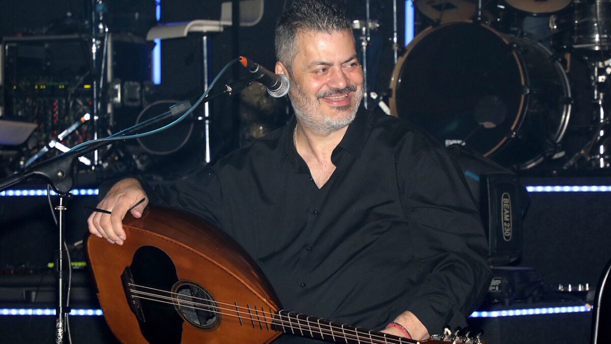 Μανώλης Κονταρός