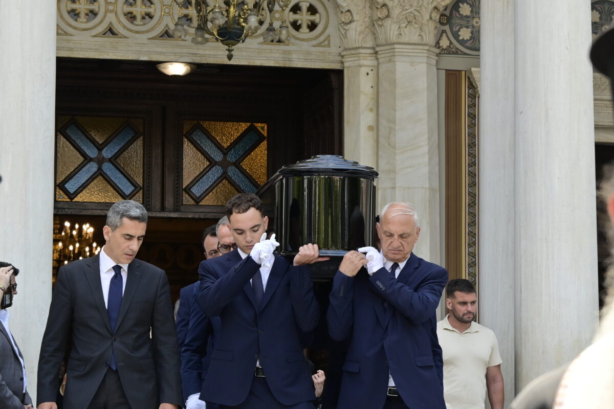 Εξόδιος ακολουθία στην Μητρόπολη Αθηνών της ηθοποιού Μάρως Κοντού, Παρασκευή 17 Ιουλίου 2026 (ΜΙΧΑΛΗΣ ΠΑΠΑΝΙΚΟΛΑΟΥ