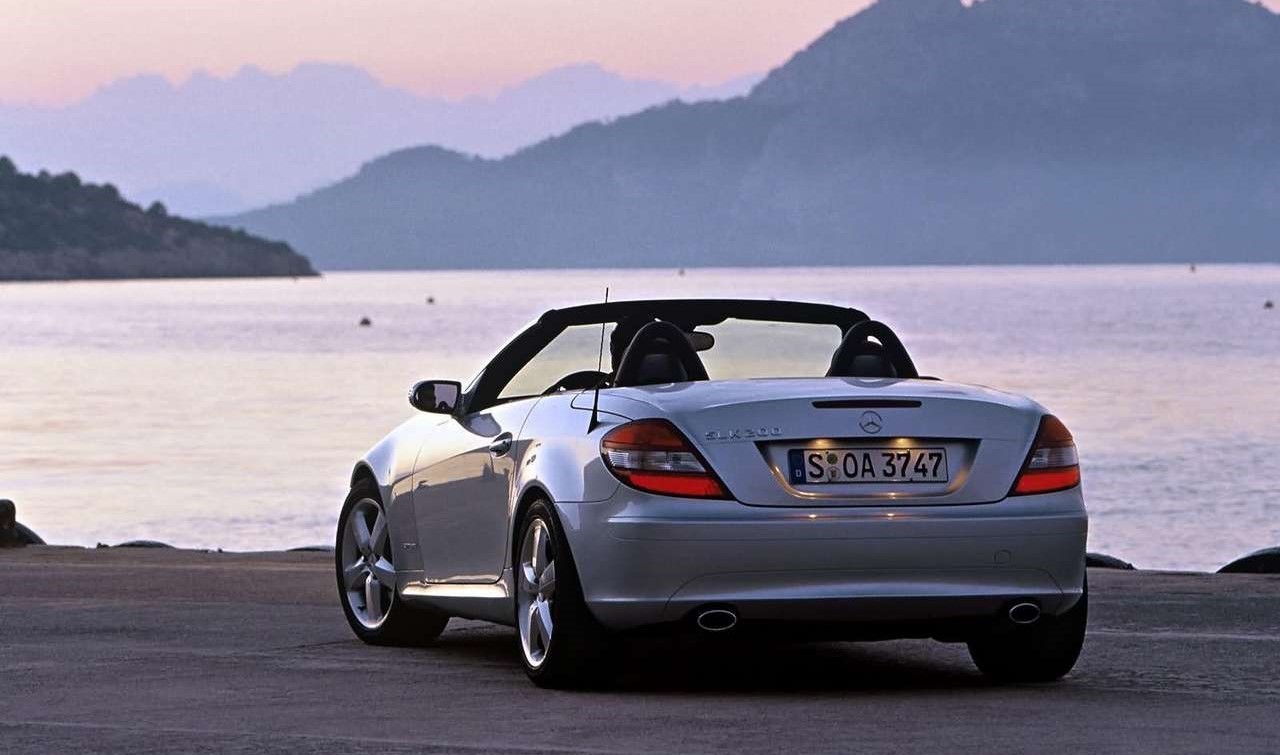 Ποιο διαχρονικό αριστοκρατικό cabrio κοστίζει 10.000 ευρώ μεταχειρισμένο;