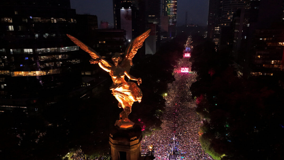 REUTERS