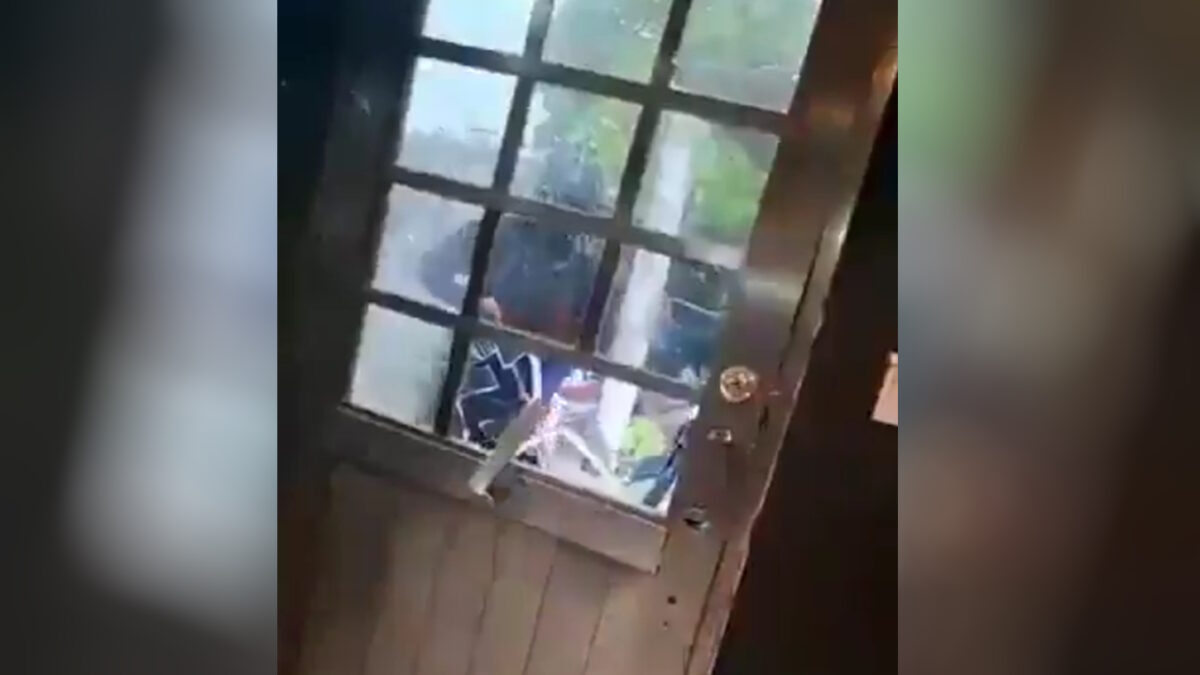Μεξικό: Σοκαριστικό βίντεο από την απαγωγή της δημοσιογράφου Ροξάνα Γκουσμάν – Βρέθηκαν υπολείμματα της σορού της σε σπίτι