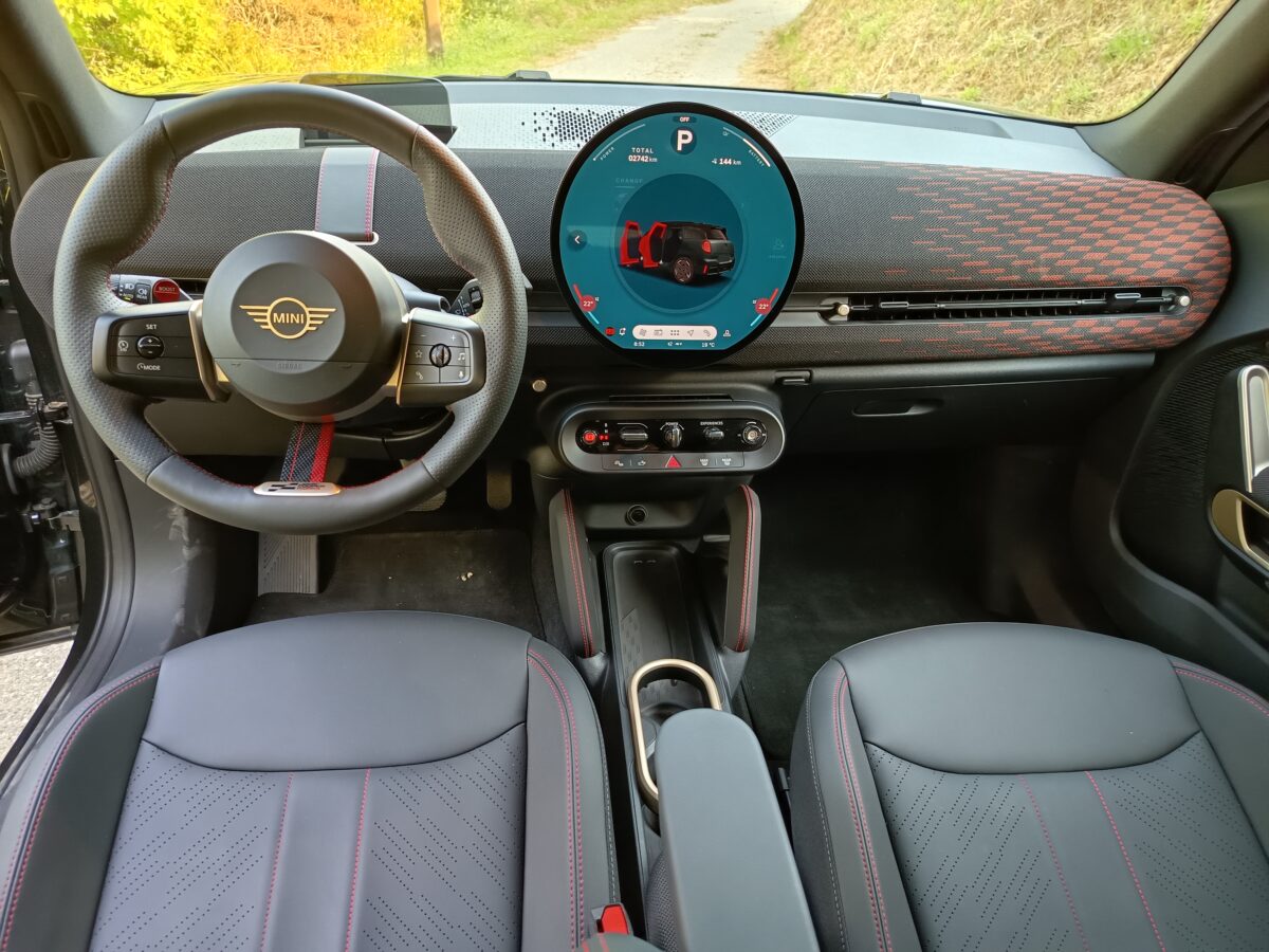 mini-aceman-jcw
