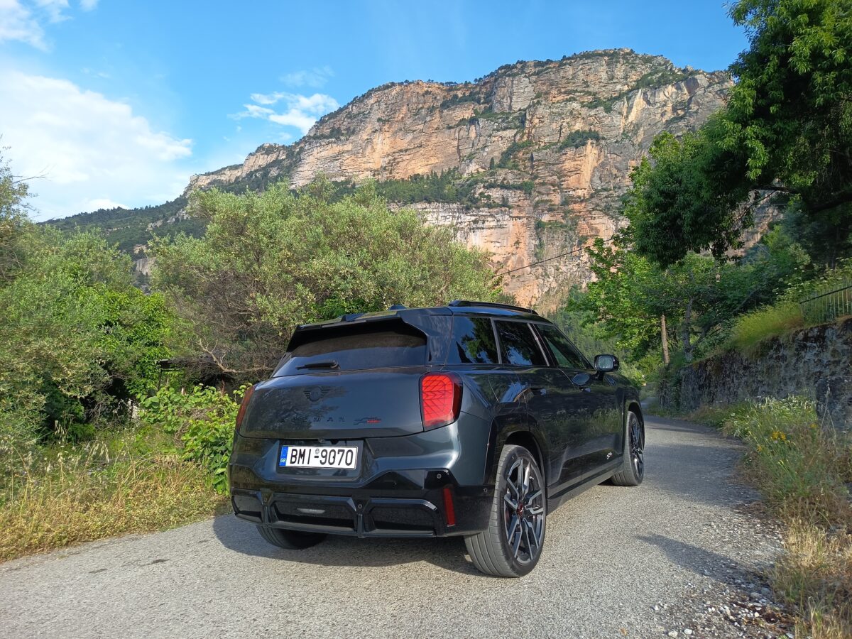 mini-aceman-jcw